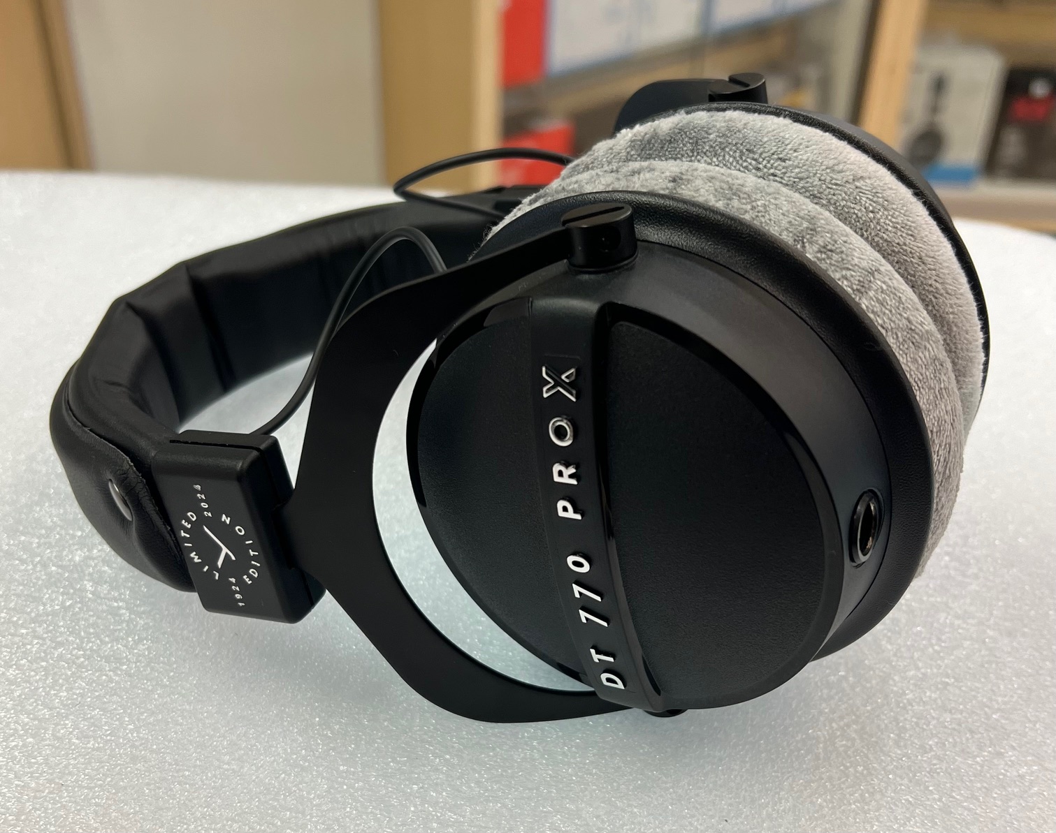 Beyerdynamic DT770 PRO X Limited Edition Review - Headphone Dungeon